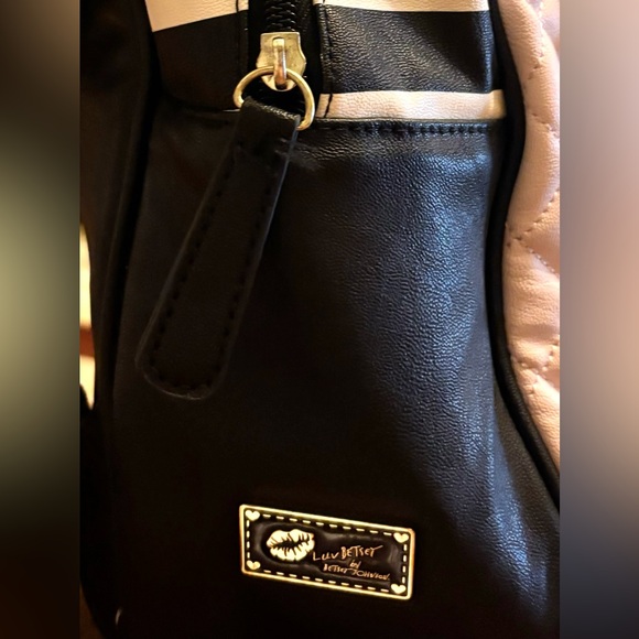 LUV Betsey Backpack By Betsey Johnson Kitty Cat Pink Black , Gently Used. - Picture 6 of 6